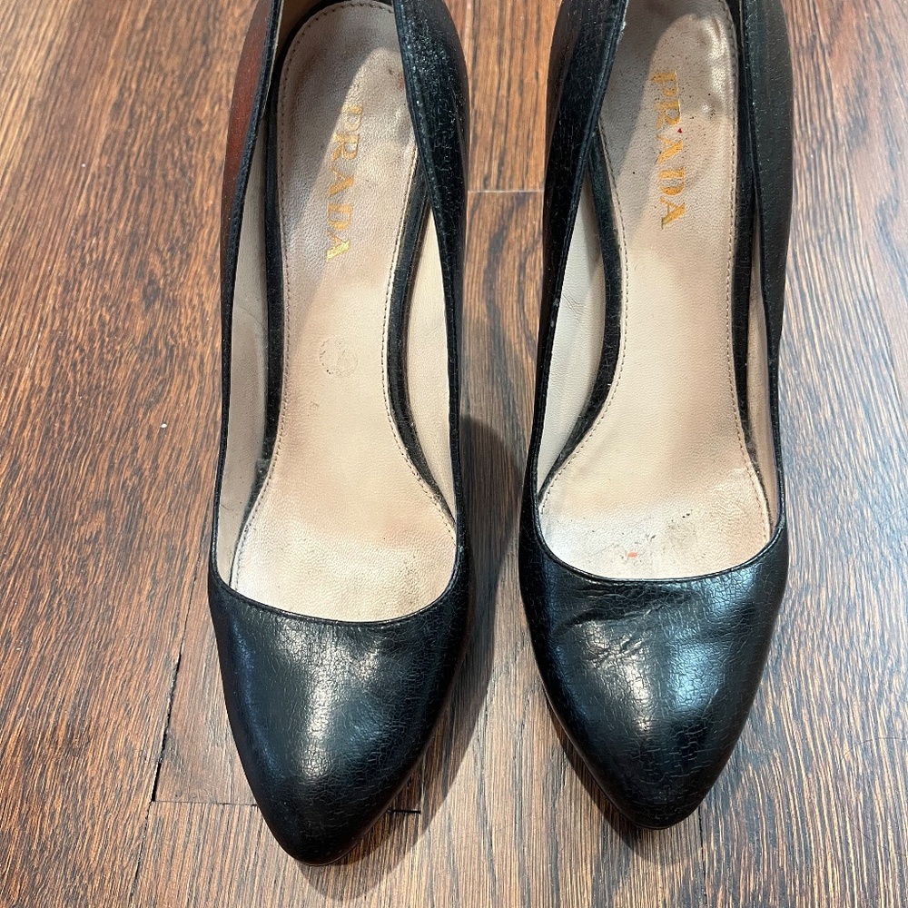 Prada Round Toe Black Leather Platform Pumps - image 4